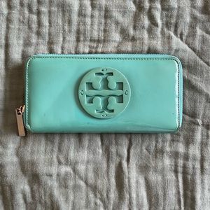 Tory Burch Patent Leather Continental Wallet